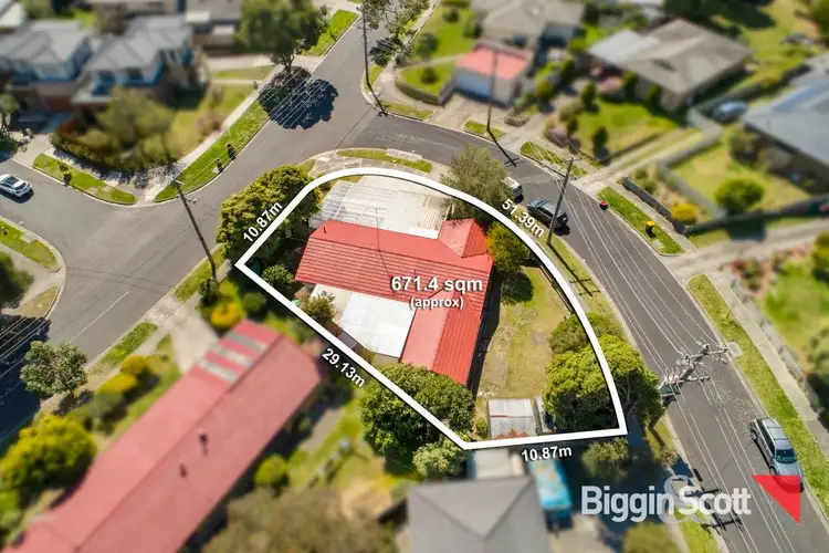 18 Saxonwood Drive, Doncaster East VIC 3109