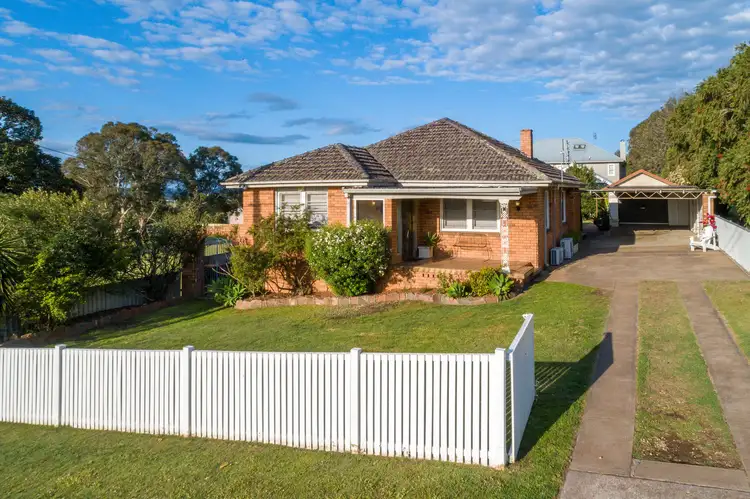 Main view of Homely house listing, 10 Raworth Avenue, Raworth NSW 2321
