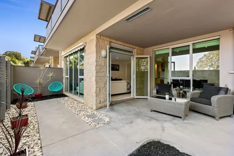 1/3 Sovereign Point Court, Doncaster VIC 3108