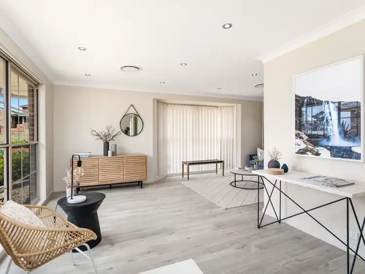 12 Lucas Drive, Horsley NSW 2530
