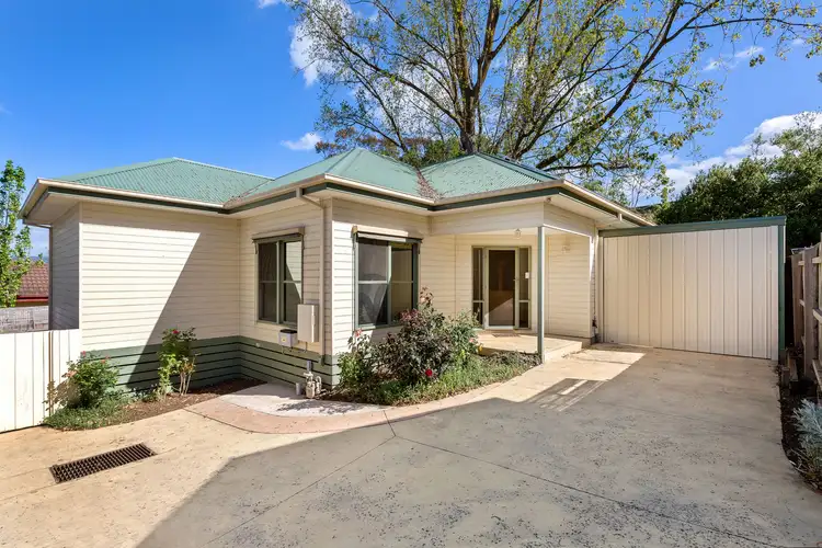 16A Starcross Avenue, Croydon VIC 3136