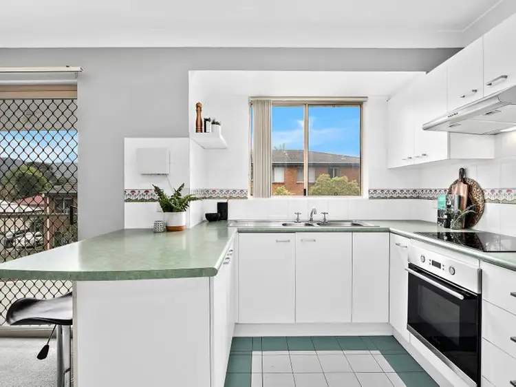 Third view of Homely unit listing, 5/29 Park Road, Bellambi NSW 2518