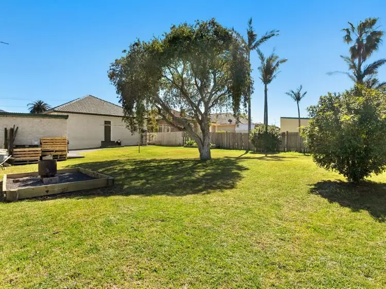 25 Crawford Avenue, Gwynneville NSW 2500