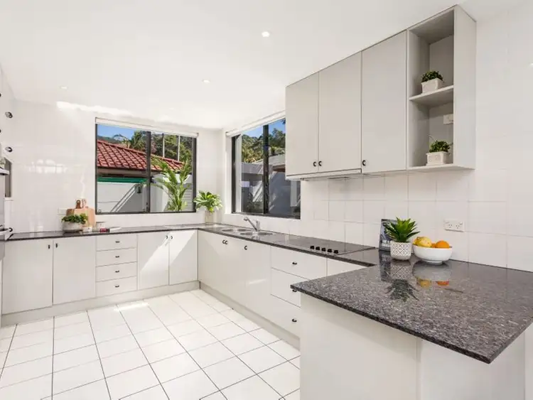 Sixth view of Homely house listing, 2 Tolson Place, Balgownie NSW 2519