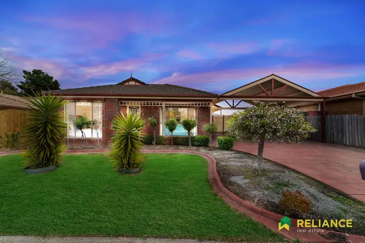 3 Poltava Walk, Delahey VIC 3037