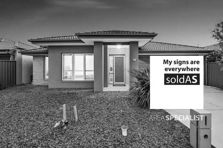 17 Minerva Avenue, Cranbourne West VIC 3977