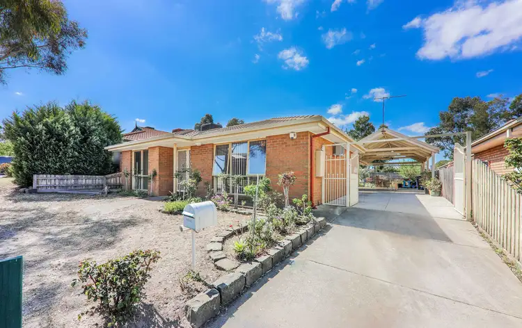 17 Solander Court, Roxburgh Park VIC 3064