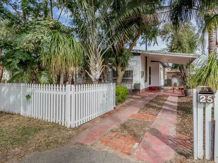 25 Broadway, Bassendean WA 6054