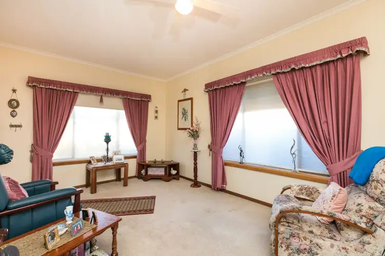 Second view of Homely townhouse listing, 122 Thirteenth Street, Mildura VIC 3500
