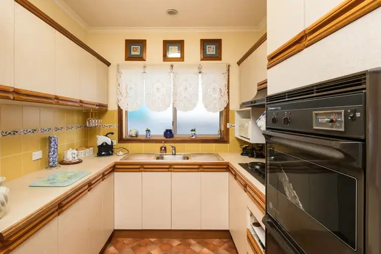 Fourth view of Homely townhouse listing, 122 Thirteenth Street, Mildura VIC 3500