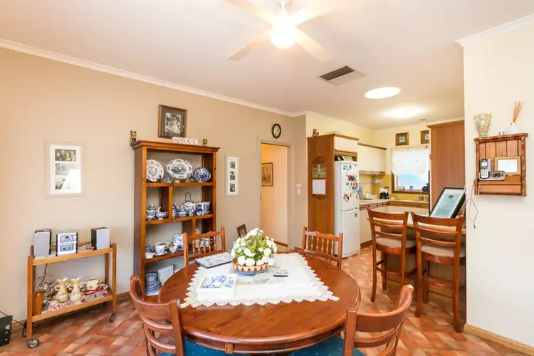 Fifth view of Homely townhouse listing, 122 Thirteenth Street, Mildura VIC 3500