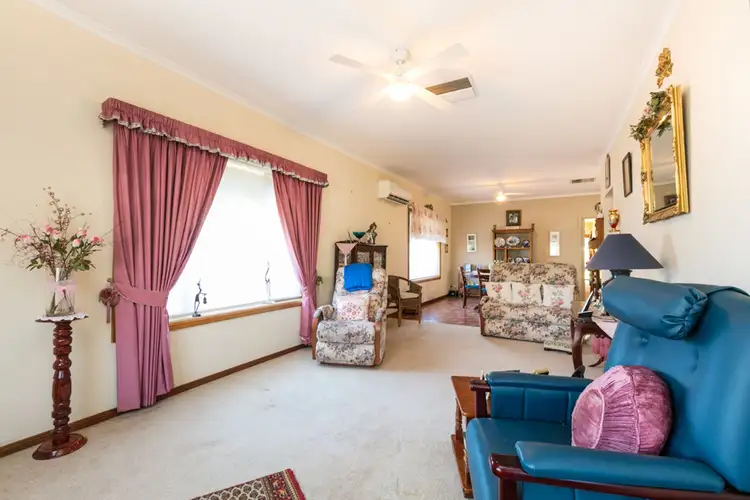 Seventh view of Homely townhouse listing, 122 Thirteenth Street, Mildura VIC 3500