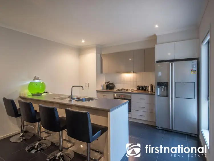 Fifth view of Homely townhouse listing, 9 Hammond Crescent, Officer VIC 3809