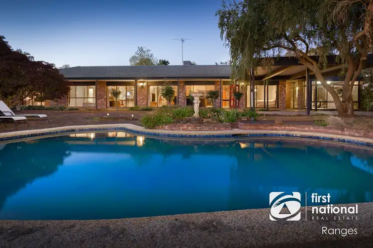 17 Mountain Flat Road, Narre Warren East VIC 3804