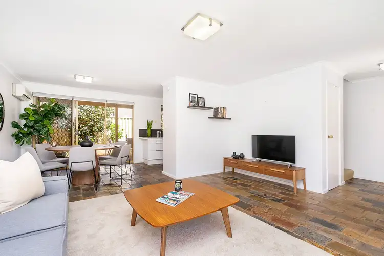2/4 Wesley Street, Balcatta WA 6021