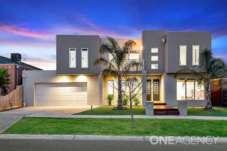 12 Flinders Street, Taylors Hill VIC 3037