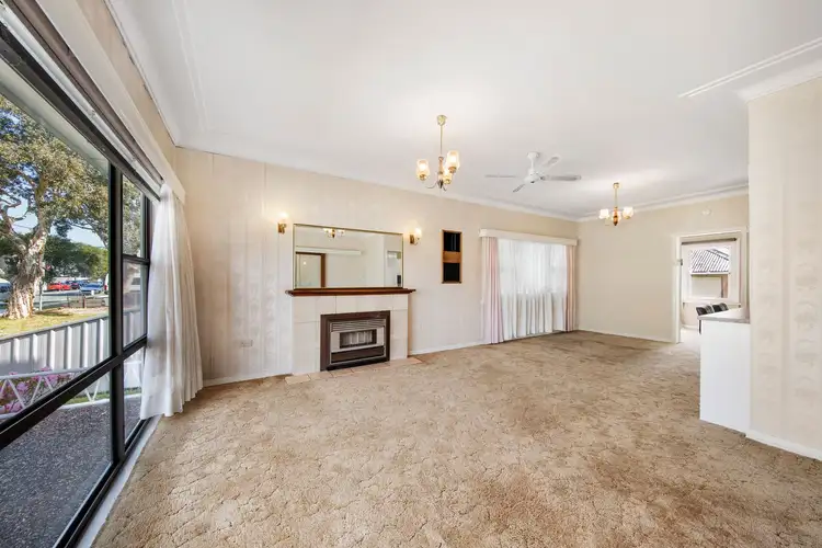 Second view of Homely house listing, 27 Hitchcock Avenue, Belmont NSW 2280