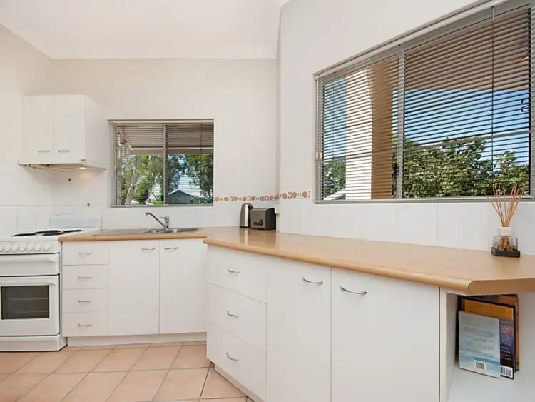 Fourth view of Homely unit listing, 4/190-192 Buchan Street, Bungalow QLD 4870