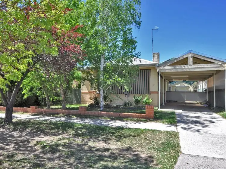 10 George Street, Bathurst NSW 2795