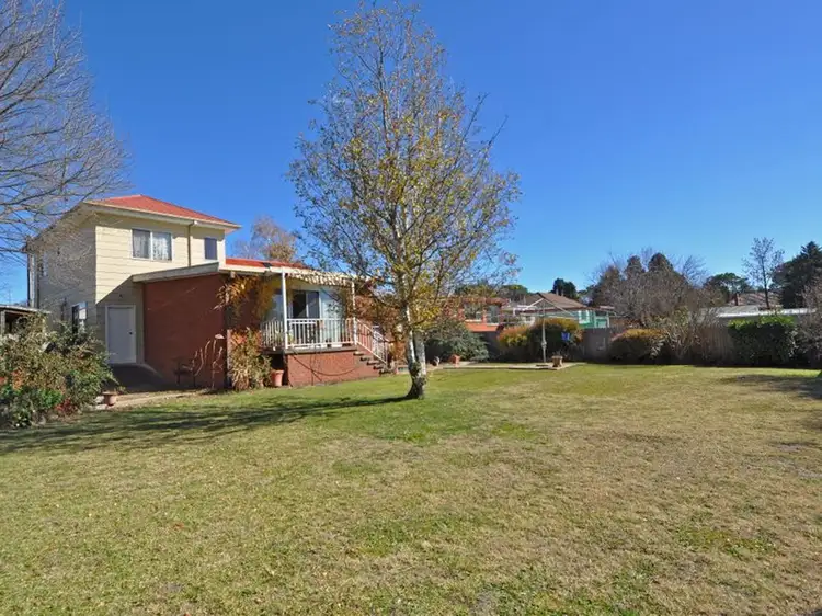 3 Loftus Street, Bathurst NSW 2795