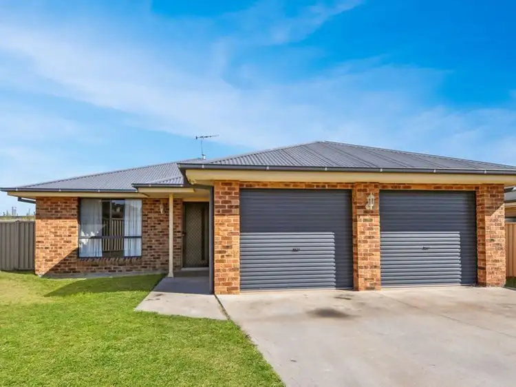Main view of Homely house listing, 34 Sundown Drive, Kelso NSW 2795