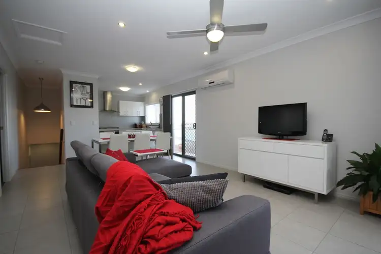 4 McGregor Place, Springfield Lakes QLD 4300