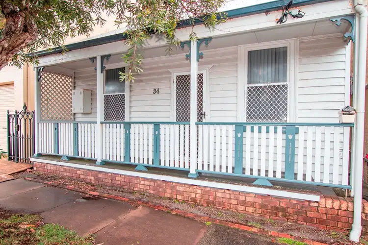 34 Young Street, Cooks Hill NSW 2300