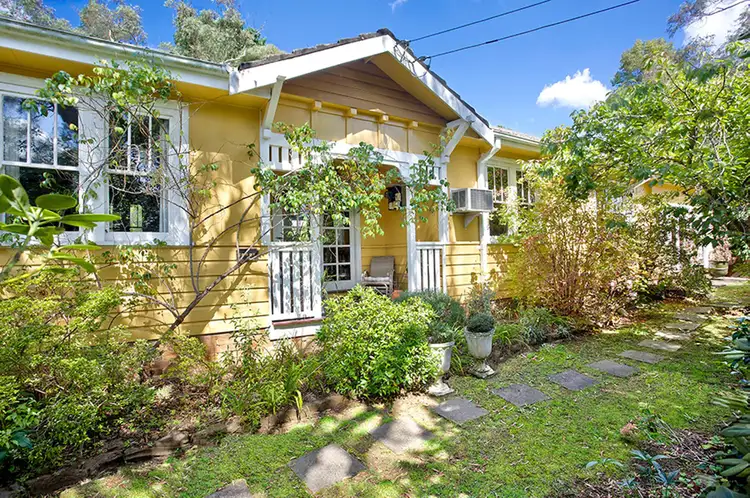 7-9 Brightlands Avenue