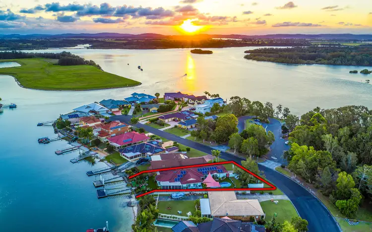 85 Witonga Drive, Yamba NSW 2464