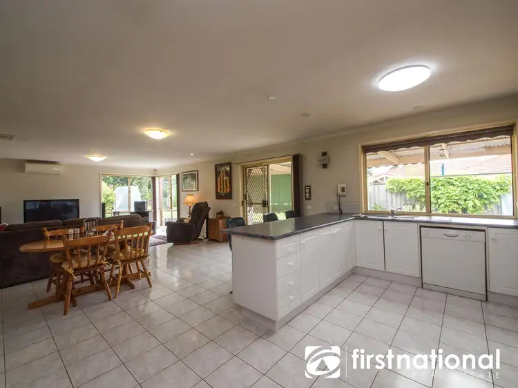 Fifth view of Homely house listing, 9 Ashrye Glade, Narre Warren South VIC 3805