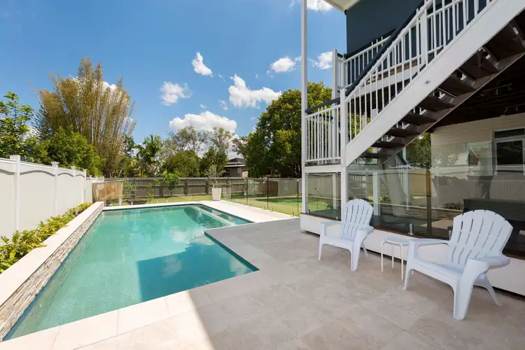 33 Thomas Street, Sherwood QLD 4075