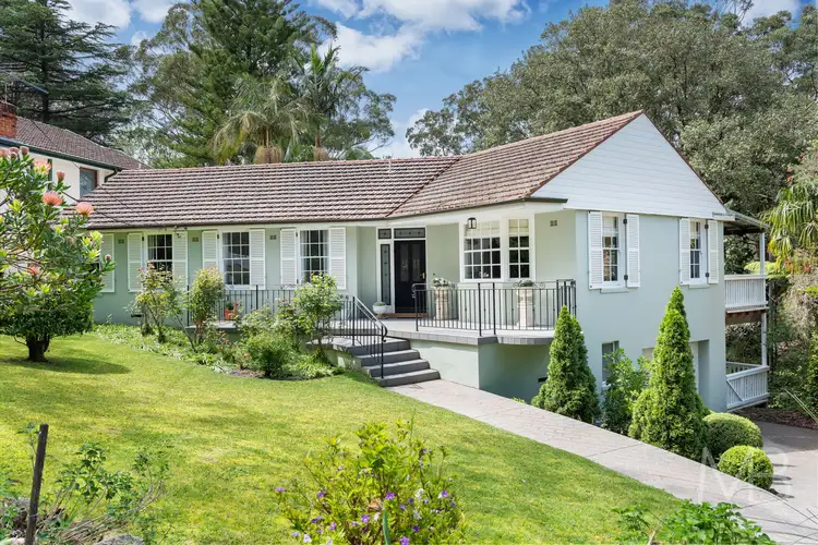 23 Carlotta Avenue, Gordon NSW 2072