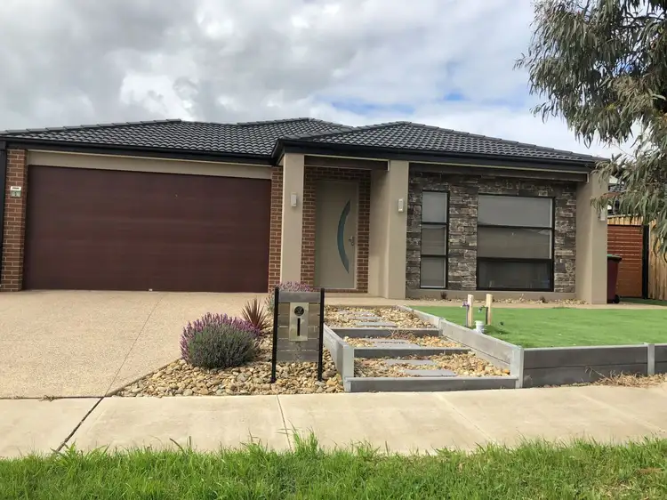 3 Prescott Drive