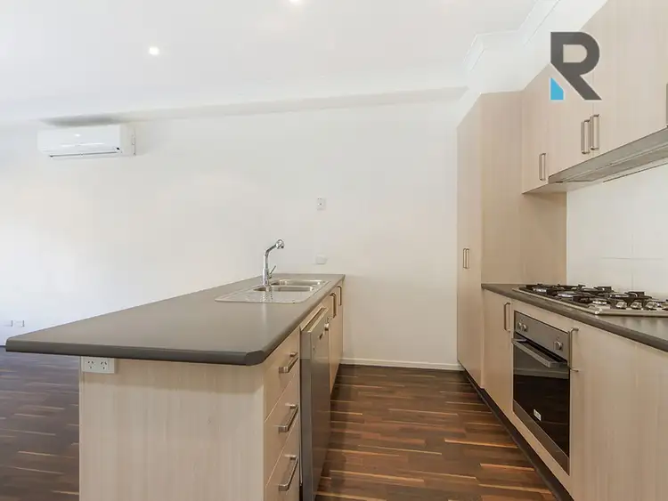 Second view of Homely townhouse listing, 39 Brunswick Crescent, Craigieburn VIC 3064