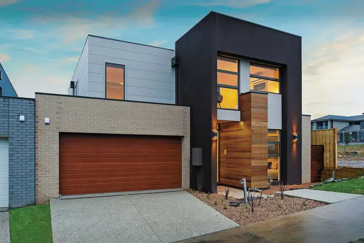 44 Peak Crescent, Wantirna VIC 3152