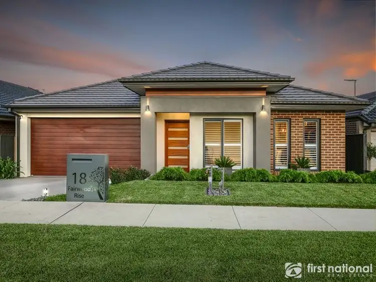 18 Fairwood Rise, Officer VIC 3809