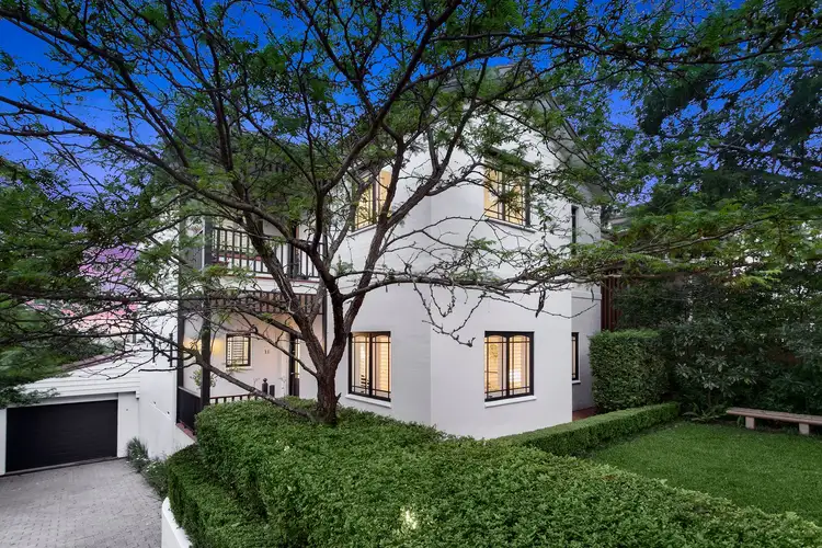 11 Narooma Road, Northbridge NSW 2063