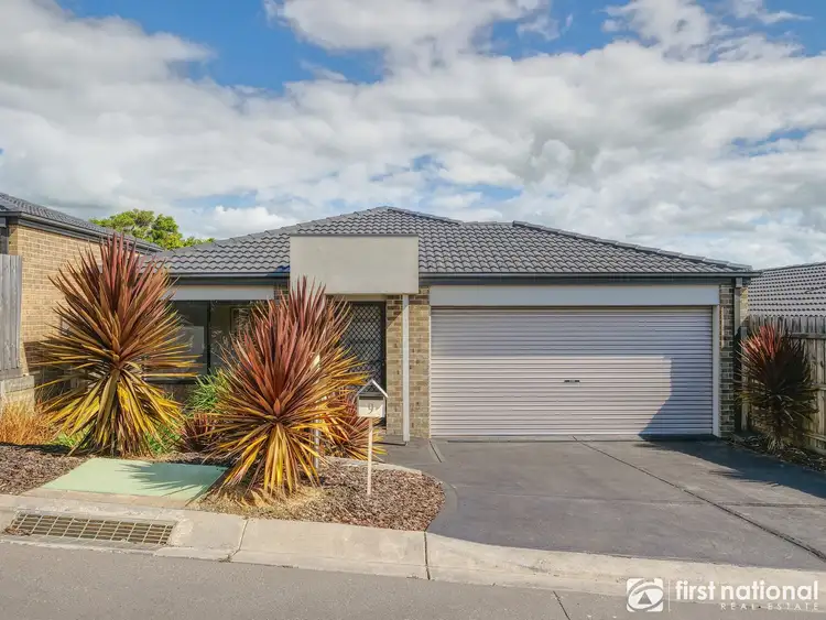 Main view of Homely unit listing, 9/11 Hawk Avenue, Pakenham VIC 3810