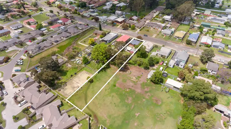 43 Deakin Street, Kurri Kurri NSW 2327