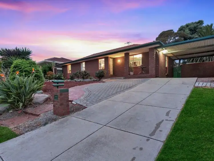 6 Aurora Street, Hallett Cove SA 5158