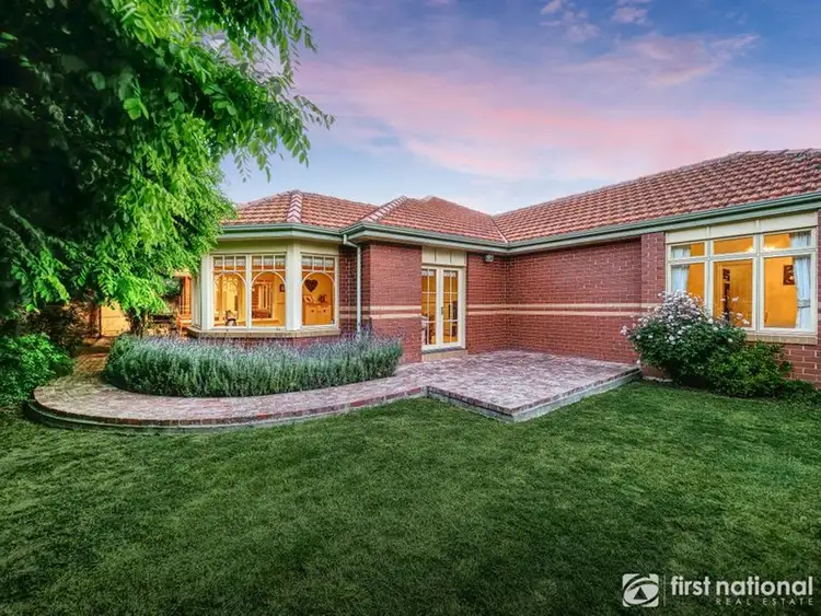 82 Fairholme Boulevard, Berwick VIC 3806