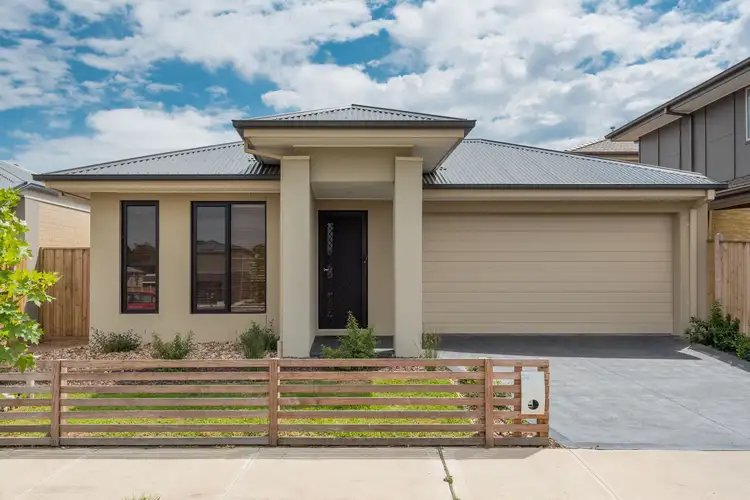 34 Edara Circuit, Greenvale VIC 3059