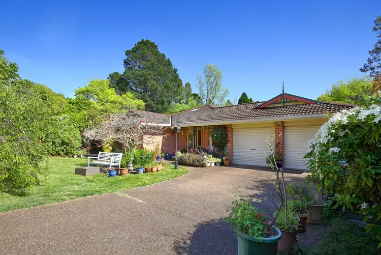 8 Reynolds Lane, Blackheath NSW 2785