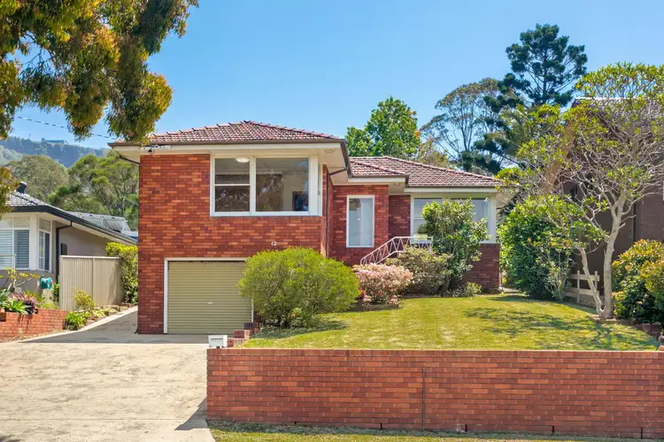 12 Jennifer Crescent, Thirroul NSW 2515