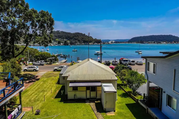 175 Heath Road, Pretty Beach NSW 2257