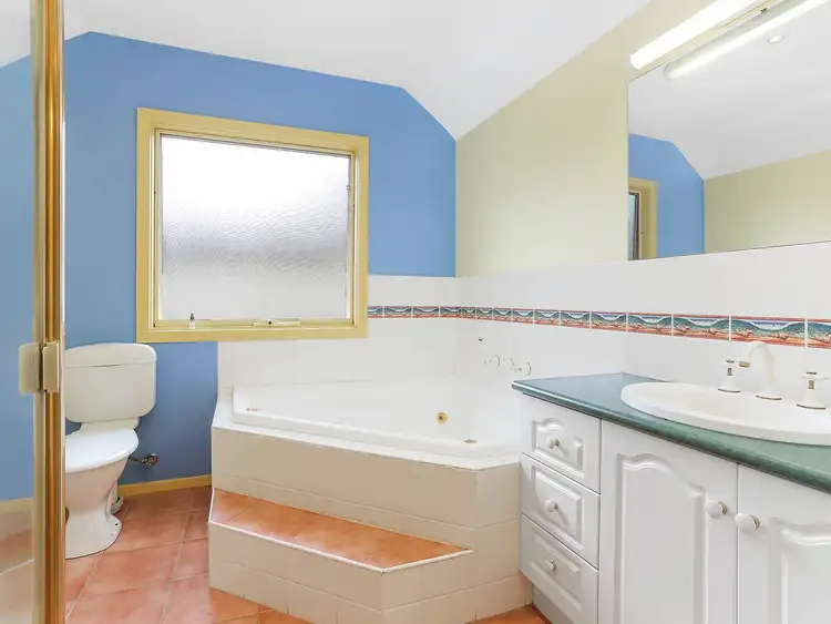 Sixth view of Homely townhouse listing, 1/17 Linden Street, Blackburn VIC 3130