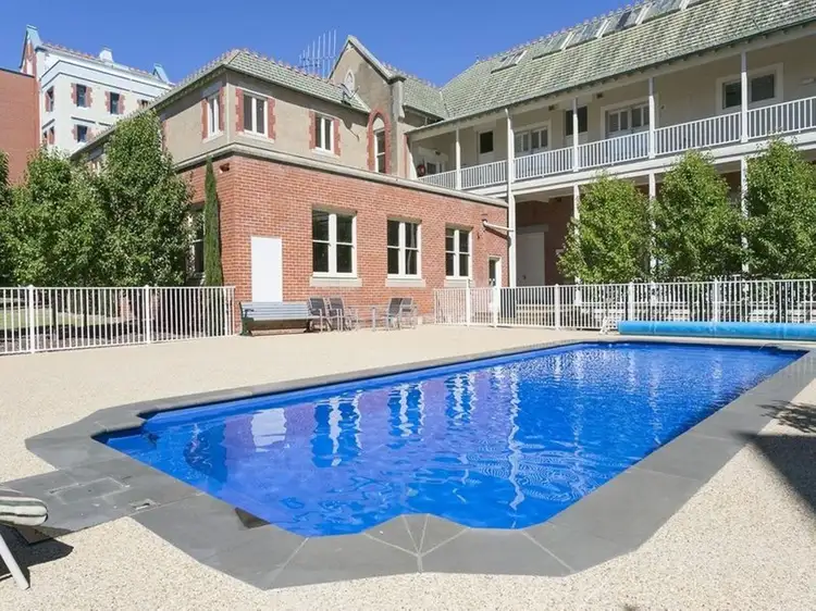 10/202 St Aidans Road, Kennington VIC 3550