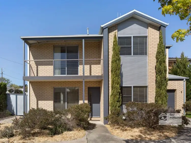 1/16 Skene Street, Kennington VIC 3550