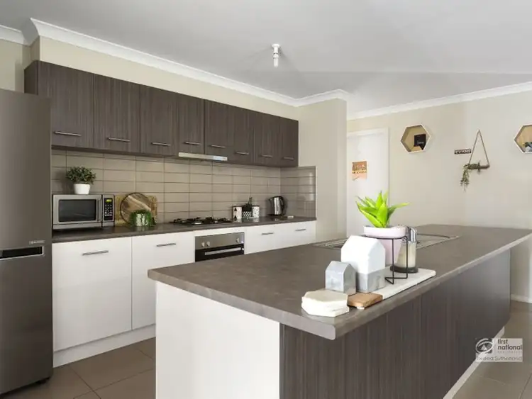 Fifth view of Homely house listing, 21 Grantham Terrace, Kangaroo Flat VIC 3555