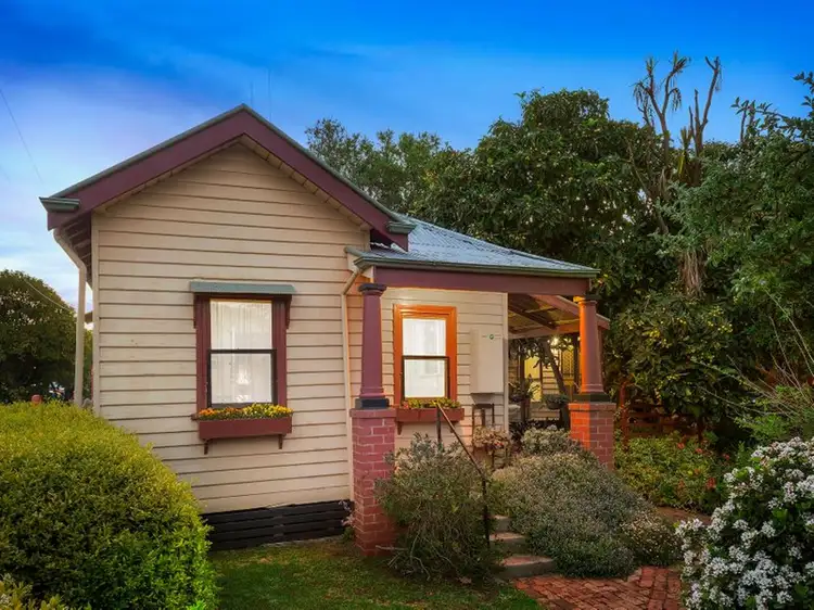 8 Galvin Street, Bendigo VIC 3550
